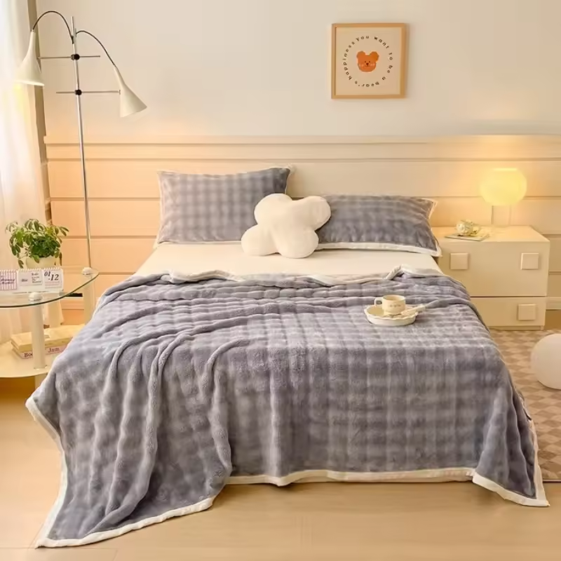 Thickened Milk Fleece Bubble Blanket – Soft, Warm, and Cozy Comfort